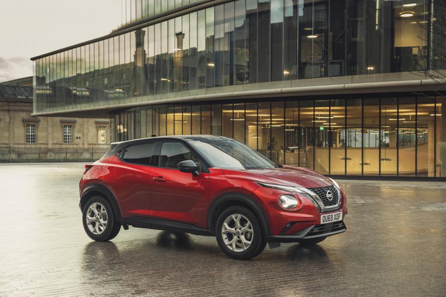  Nissan Juke 2019 года  (UK) (фото 1 из 40)